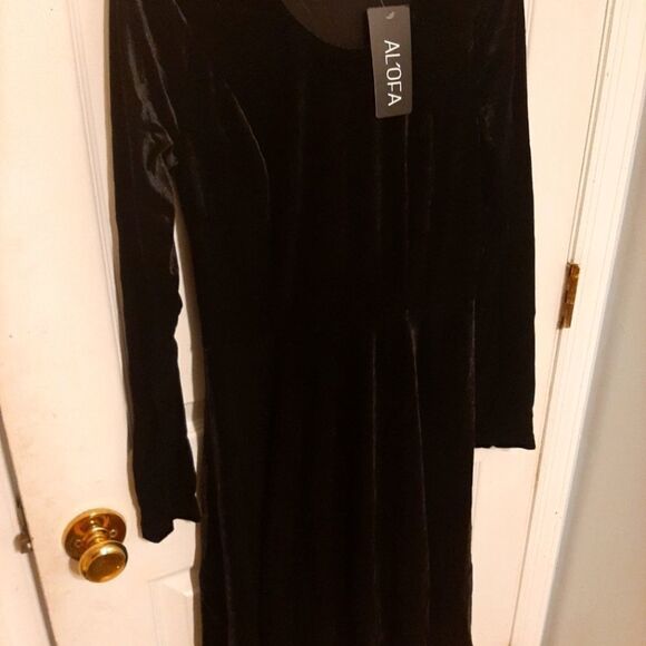 NWT Womens Small Black Velvet Long Sleeve Party Swing Office Par… - Picture 1 of 3